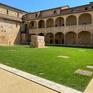  Hostal Contessa Ava Dei Lambardi